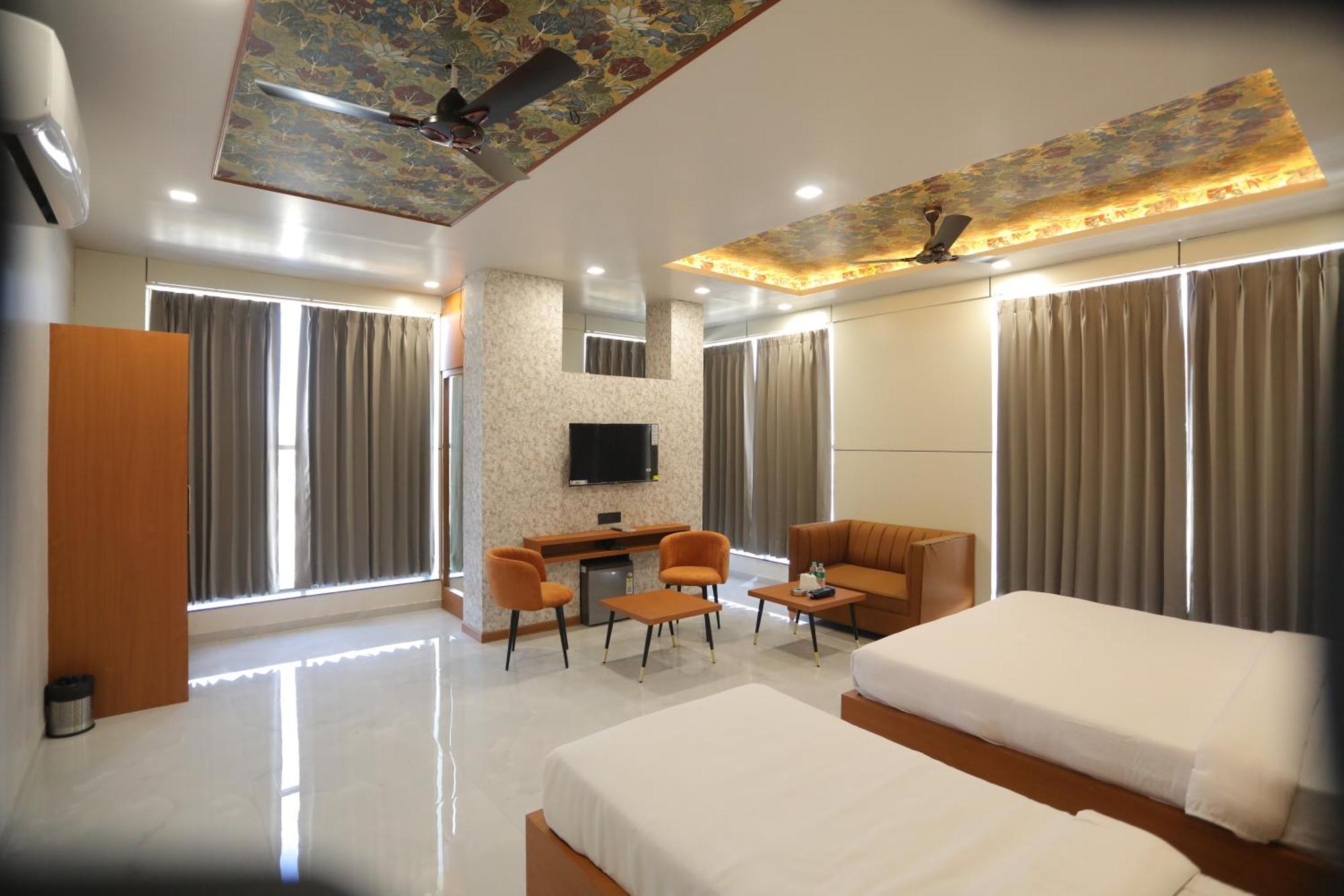 Hotel Pride Of Chittor Chittorgarh Exterior photo