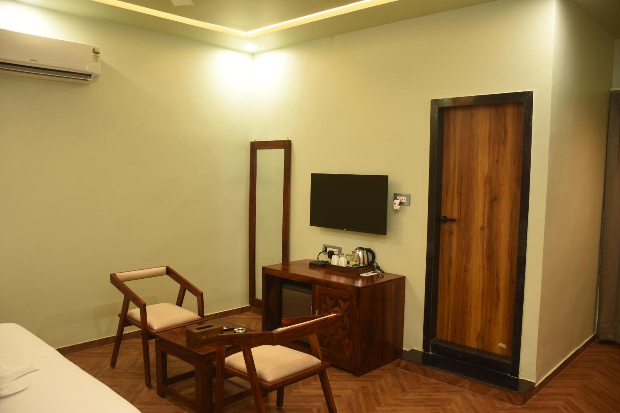 Hotel Pride Of Chittor Chittorgarh Exterior photo